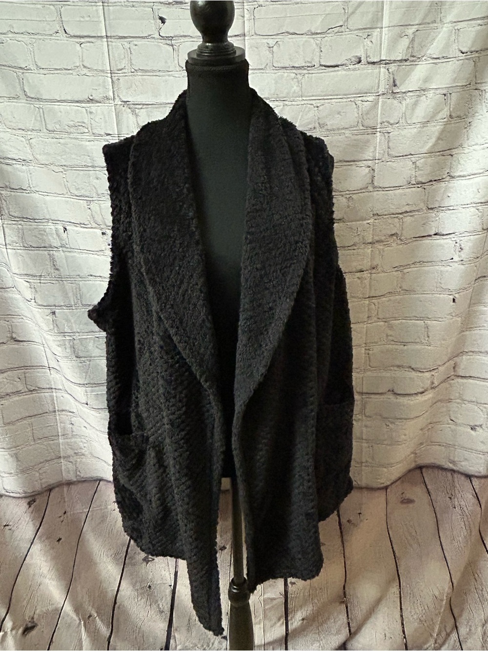 croft & barrow Black Open-Front Sherpa Vest